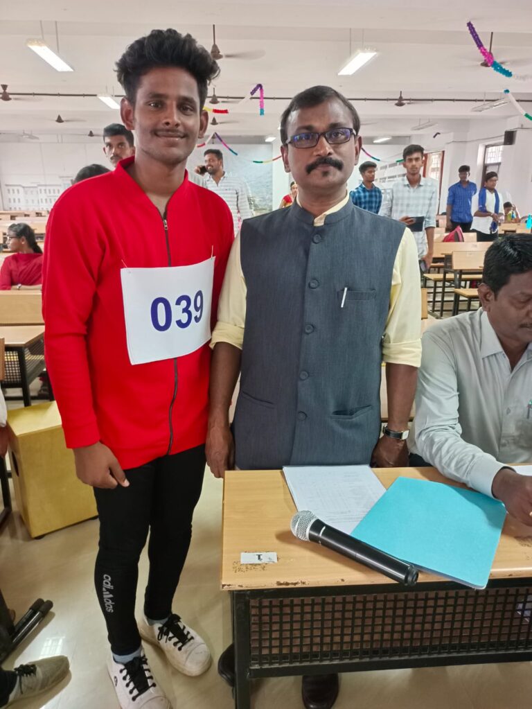 WhatsApp Image 2022-10-14 at 18.38