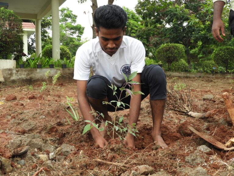 WhatsApp Image 2025-06-02 at 13.04