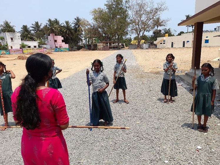 psvpec_2001-___2806417970111180338___-3