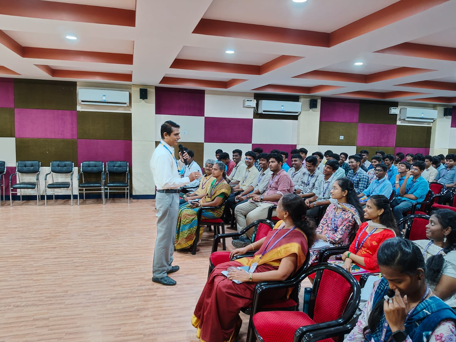 WhatsApp Image 2025-04-03 at 11.07